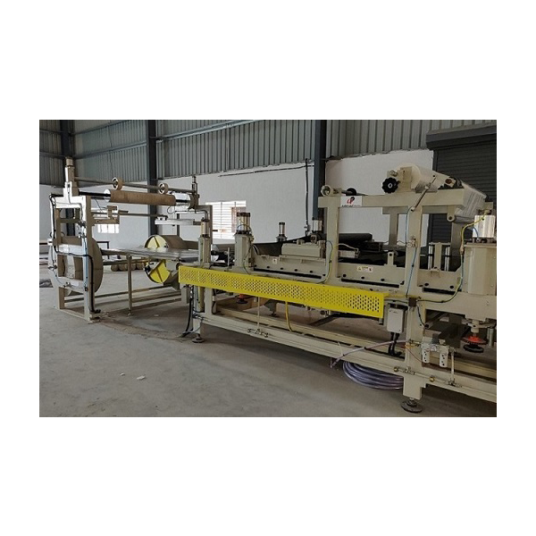 Sheet Moulding Compound Machine